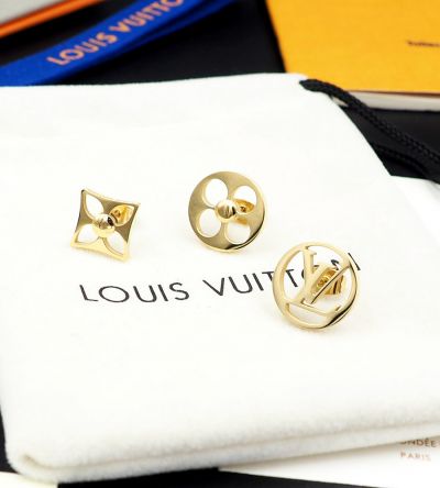  Louis Vuitton Crazy In Lock Rounded LV Logo & Hollowed-out Rhombus & Circular Monogram Flower Women Golden Ear Stud Set M00395