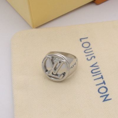 Louis Vuitton Monogram 3D LV Initial Decoration Unisex 2022 New Shiny Rose Gold/ Yellow Gold/ Silver Round Signet Ring