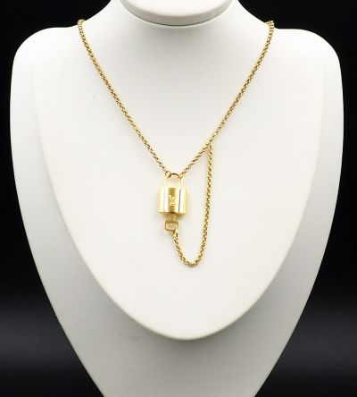 Louis Vuitton Women's Locky Gold Padlock & Key Pendant Carved LV Logo Chain Decoration Low Price Necklace