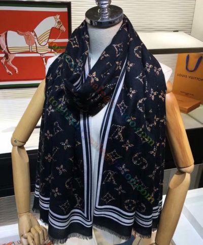  Louis Vuitton Monogram Giant Jungle Striped Design Flower Pattern Shawl Female Black Silk & Wool Long Scarf